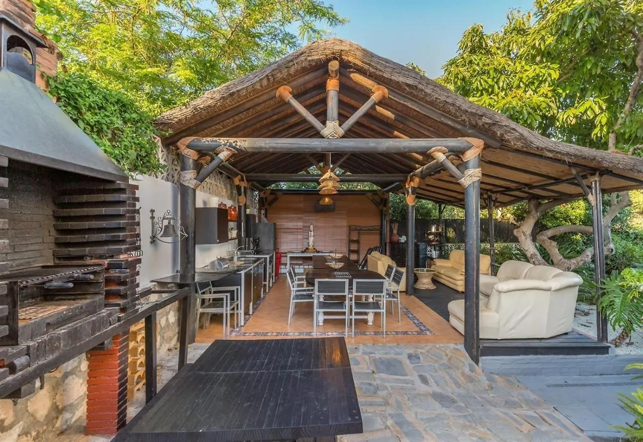 Holiday Villa For Rent In Marbella Spagna
